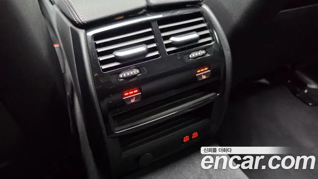 BMW 5 Series G30 — Фото автомобиля 28