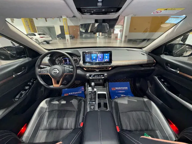 Nissan Teana — Фото автомобиля 5