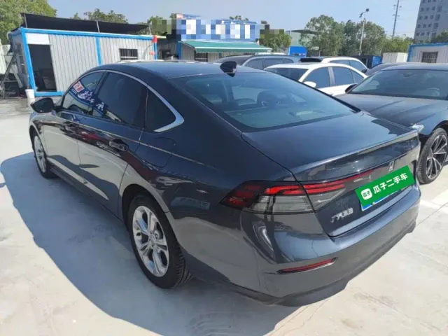 Honda Accord — Фото автомобиля 4