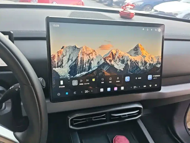 BYD FangChengBao Titanium 3 — Фото автомобиля 12