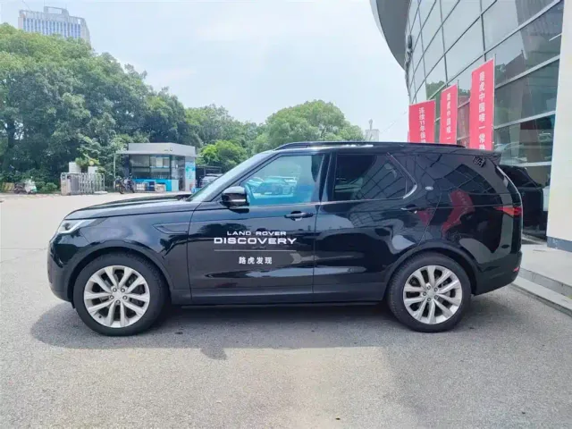 Land Rover Discovery — Фото автомобиля 7