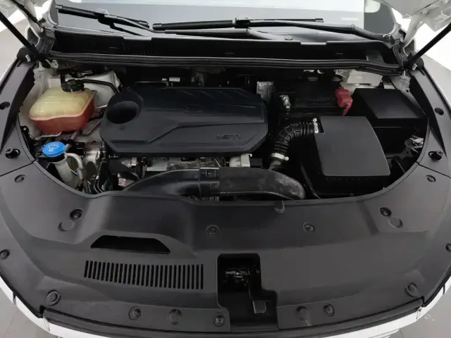 BYD Song MAX — Фото автомобиля 6