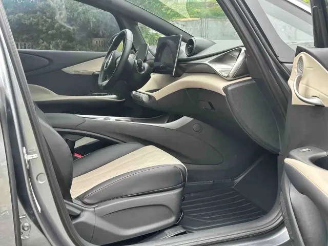 BYD Dolphin — Фото автомобиля 9
