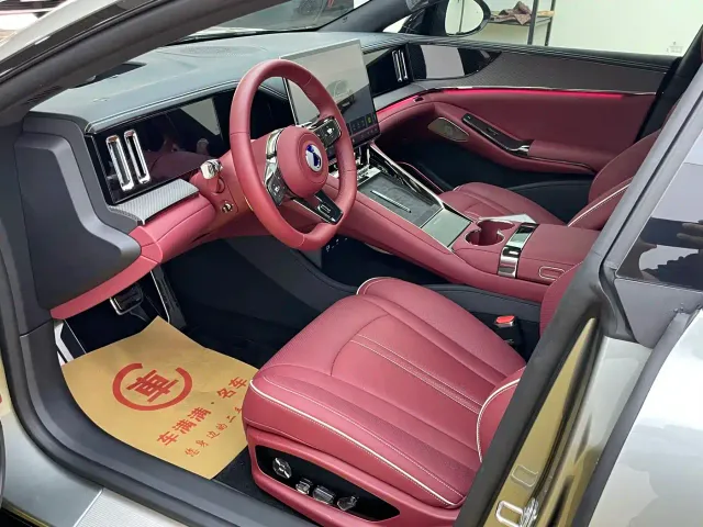 Denza Z9GT — Фото автомобиля 3