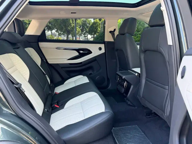Land Rover Range Rover Evoque — Фото автомобиля 15