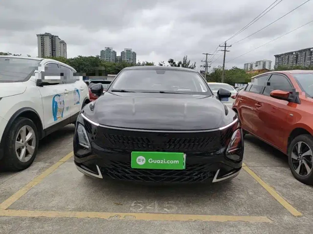 Wuling Starlight — Фото автомобиля 2
