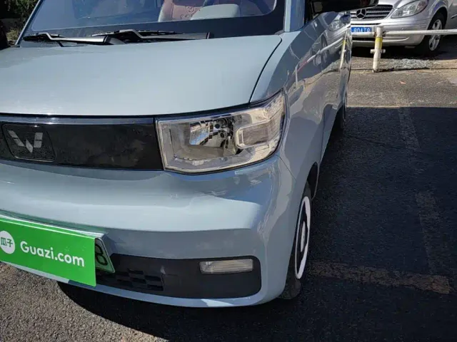 Wuling Hongguang Mini EV — Фото автомобиля 23
