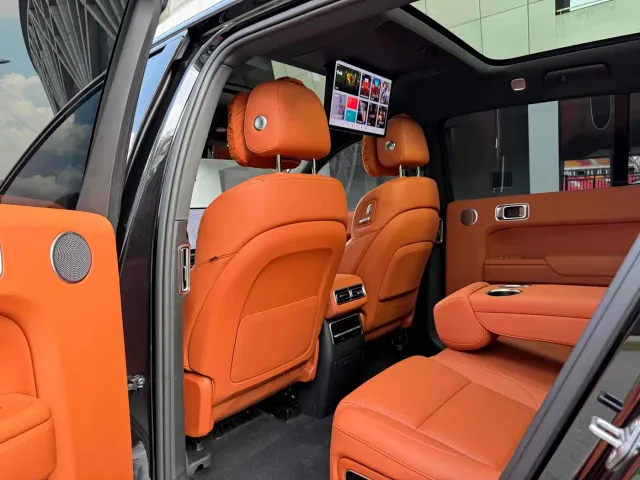 Li Auto L7 — Фото автомобиля 9