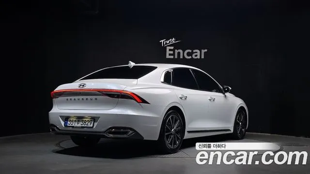 Hyundai Grandeur Новый Grandeur IG — Фото автомобиля 2