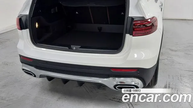 Mercedes-Benz GLB-Class — Фото автомобиля 11