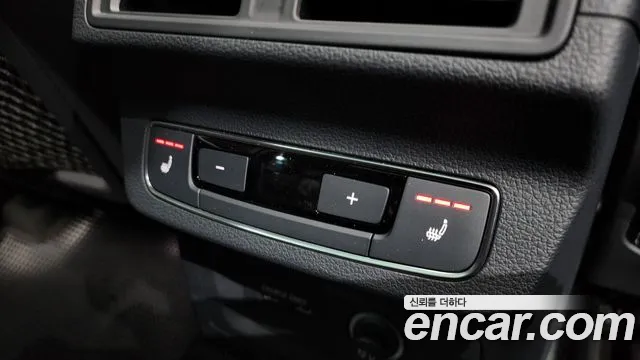 Audi Q5 45 TFSI quattro Premium — Фото автомобиля 25