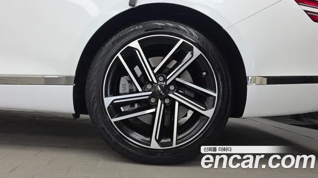 Genesis G80 RG3 — Фото автомобиля 6