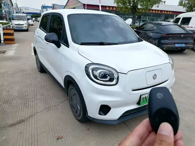 Leapmotor T03 — Фото автомобиля 2
