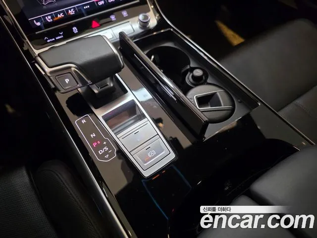 Audi A8 D5 — Фото автомобиля 9