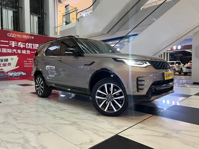 Фотография автомобиля — Land Rover Discovery