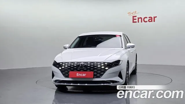 Hyundai Grandeur Новый Grandeur IG — Фото автомобиля 3