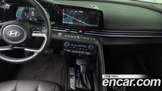 Hyundai AVANTE Новый Avante (CN7) — Фото автомобиля 12