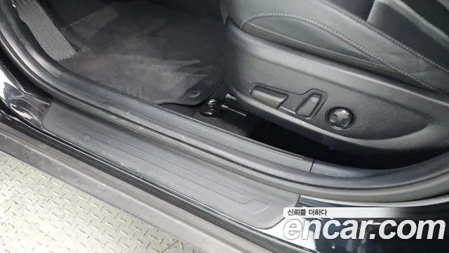 Kia Seltos New — Фото автомобиля 28