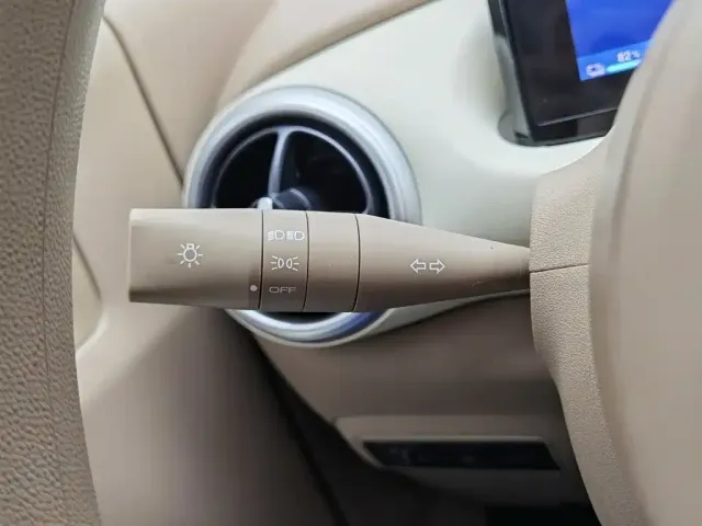 Wuling Hongguang Mini EV — Фото автомобиля 21