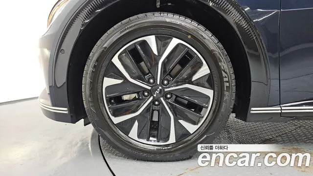 Kia EV6 — Фото автомобиля 5