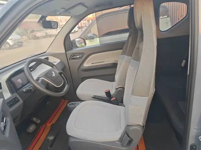 Wuling Hongguang Mini EV — Фото автомобиля 14