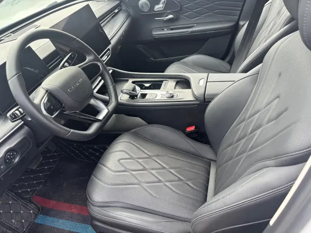 Chery Arrizo 8 PRO — Фото автомобиля 4