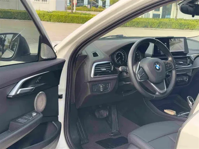 BMW 1 Series — Фото автомобиля 9