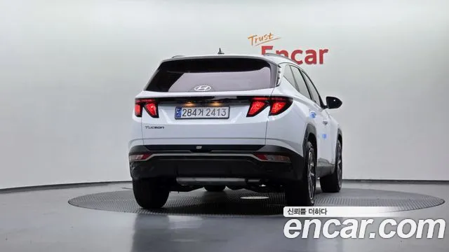 Hyundai Tucson Tucson (NX4) Бензин 1.6 турбо 2WD — Фото автомобиля 4