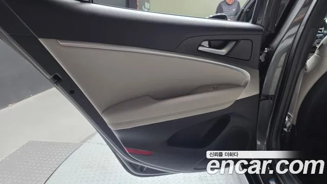 Genesis G70 New — Фото автомобиля 14