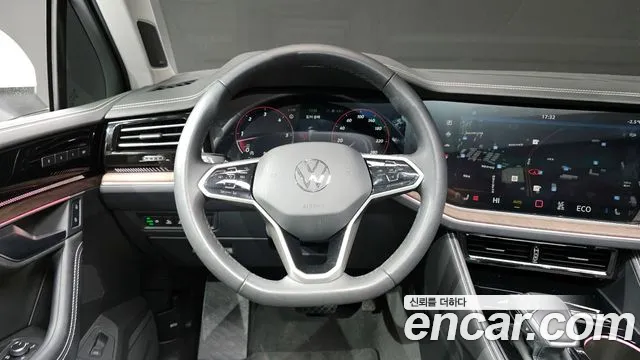 Volkswagen Touareg Touareg 3 поколение 3.0 TDI Prestige — Фото автомобиля 13