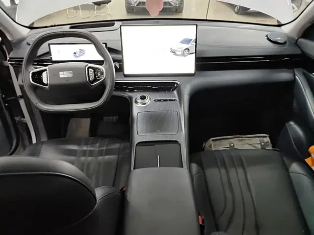 Geely Galaxy E5 — Фото автомобиля 9