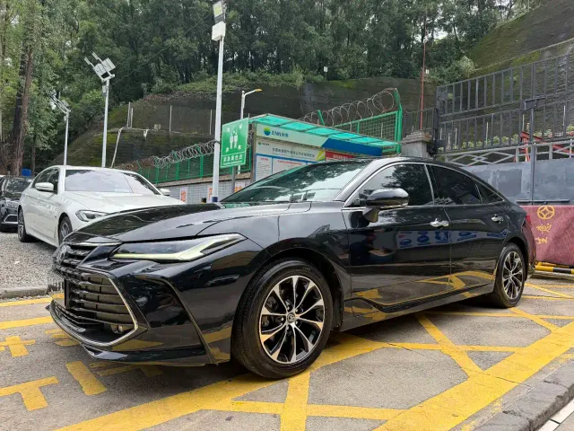Фотография автомобиля — Toyota Avalon