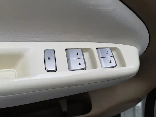 Wuling Hongguang Mini EV — Фото автомобиля 9