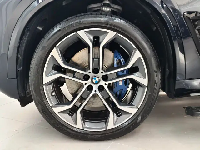 BMW X5 — Фото автомобиля 18