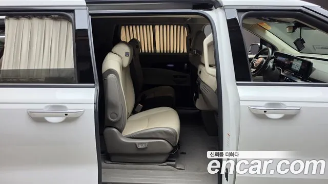 Kia Carnival 4th Gen — Фото автомобиля 17