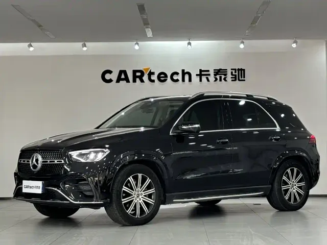 Фотография автомобиля — Mercedes-Benz GLE-Class