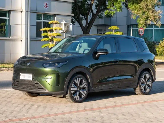 Фотография автомобиля — Leapmotor A10