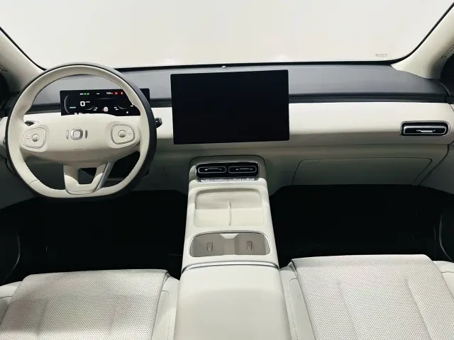 Changan Qiyuan Q05 — Фото автомобиля 10
