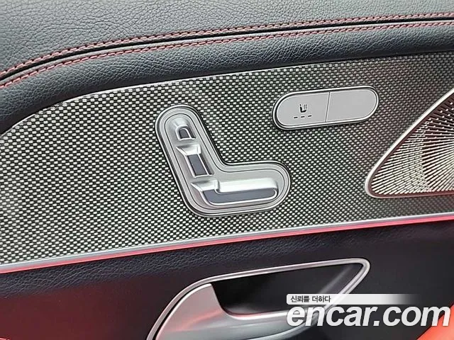 Mercedes-Benz GLE-Class — Фото автомобиля 13