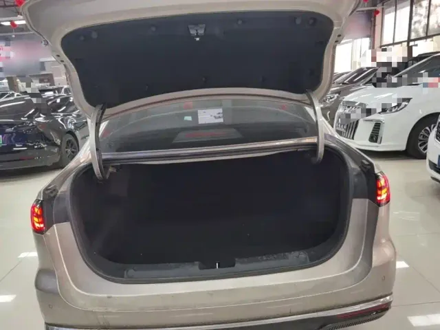 Geely Galaxy Stellar 6 — Фото автомобиля 18