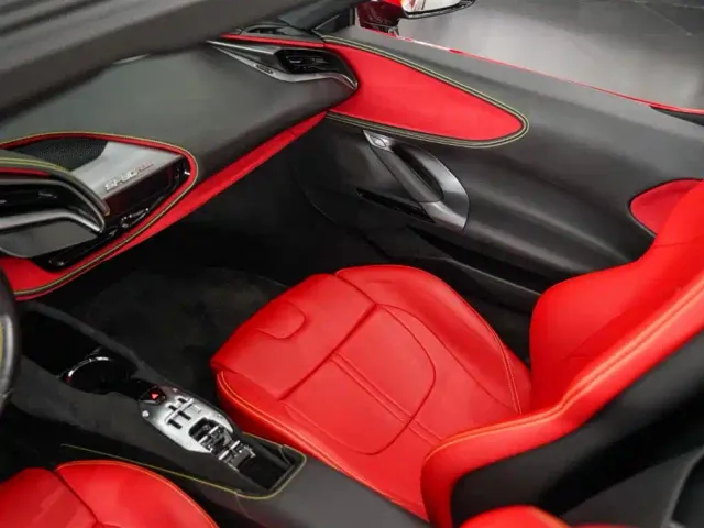 Ferrari SF90 — Фото автомобиля 16