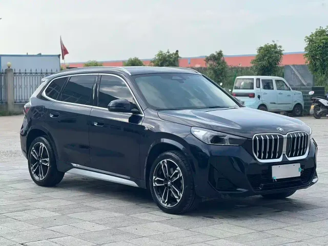 BMW X1 — Фото автомобиля 3