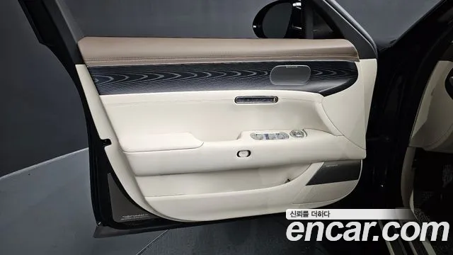 Genesis G90 RS4 — Фото автомобиля 12
