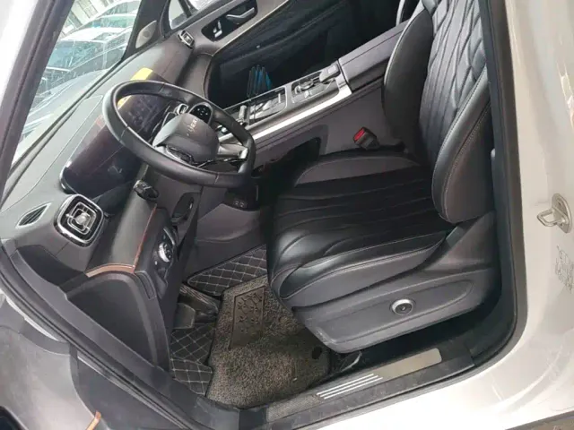 Chery Tiggo 9 — Фото автомобиля 14