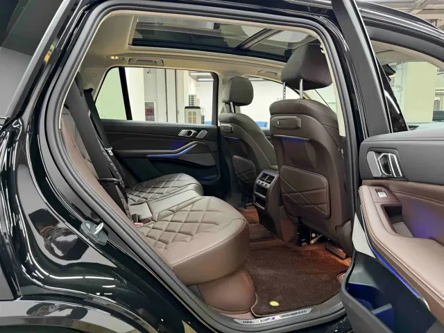BMW X5 — Фото автомобиля 26