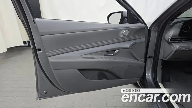 Hyundai AVANTE Avante (CN7) — Фото автомобиля 23