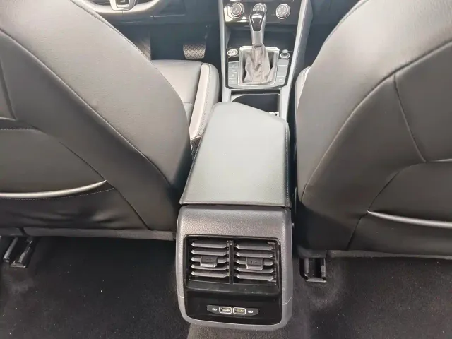 Volkswagen Sagitar — Фото автомобиля 14