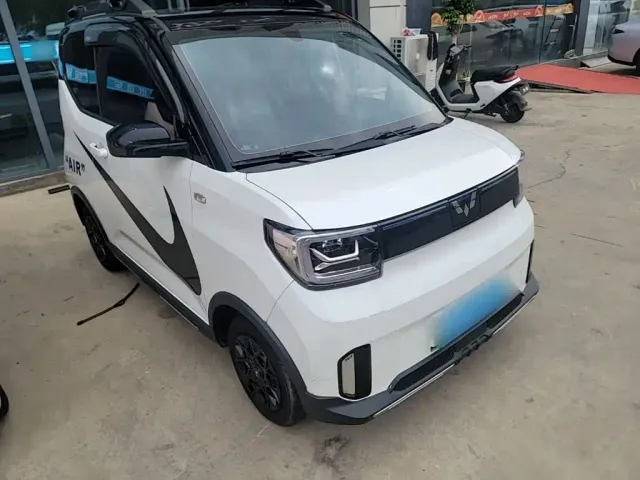 Wuling Hongguang Mini EV — Фото автомобиля 3