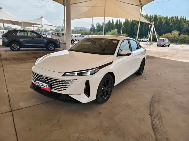 Фотография автомобиля — Changan Lamore