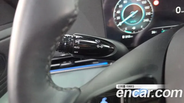 Hyundai Avante — Фото автомобиля 29